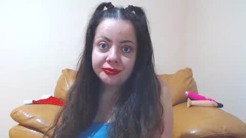 Cassie online show from 01-10-26, 05:37