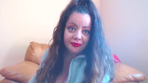Cassie online show from 05-11-26, 07:47