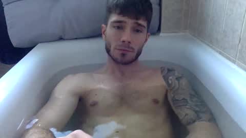 Luis Badx online show from 12-15-25, 02:21