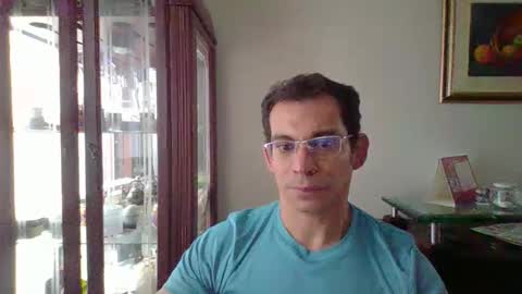 Luis online show from 04-06-26, 08:32