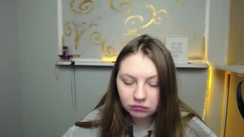 Snapshot of luizaheems_ chatting on 01-24-25, 10:32 Luiza online show from 01-24-25, 10:32