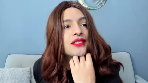 Luka Castillo online show from 10-29-25, 07:37