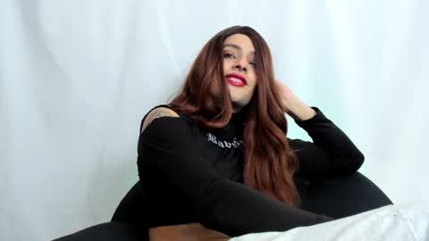 Luka Castillo online show from 11-11-25, 02:39