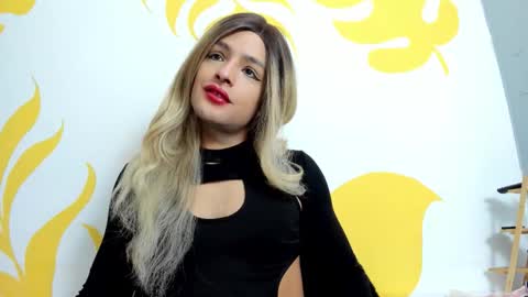 Luka Castillo online show from 11-20-25, 08:41