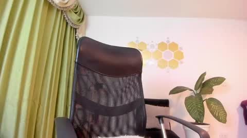 Luka Castillo online show from 06-02-26, 04:14