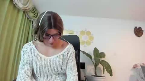 Luka Castillo online show from 06-14-26, 03:19