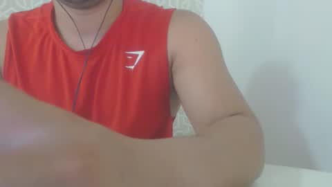 Snapshot of lukafitness chatting on 11-18-25, 06:34 lukafitness online show from 11-18-25, 06:34