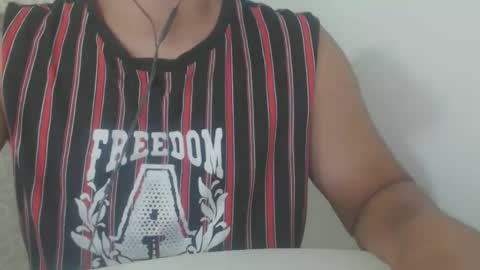 Snapshot of lukafitness chatting on 05-04-26, 10:22 lukafitness online show from 05-04-26, 10:22