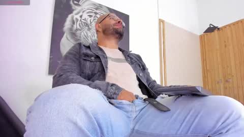 LUKE online show from 09-19-25, 11:33