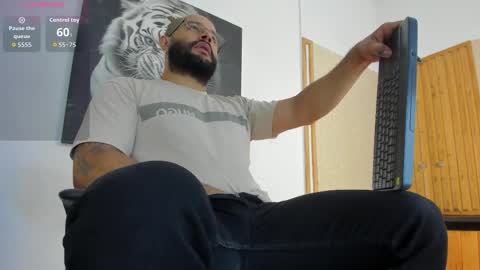 LUKE online show from 10-21-25, 01:12