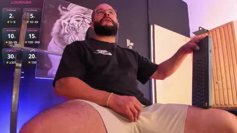 LUKE online show from 10-28-25, 11:14