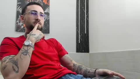 LUKE online show from 02-17-25, 01:10