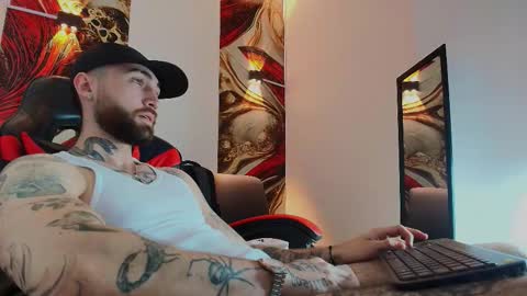 LUKE online show from 12-05-25, 01:20