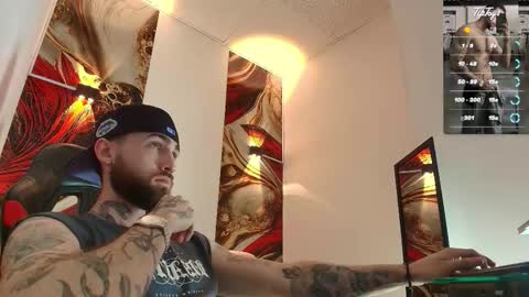 Snapshot of luke_davis01 chatting on 02-12-26, 01:06 LUKE online show from 02-12-26, 01:06