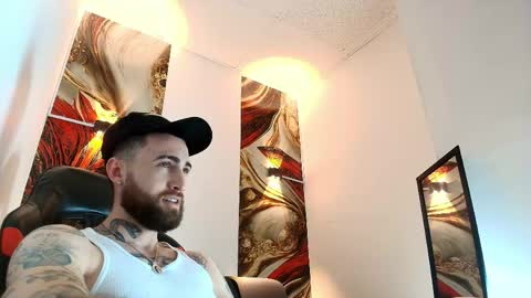 LUKE online show from 04-24-26, 01:02