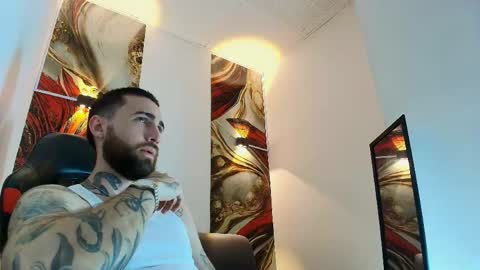 LUKE online show from 05-12-26, 01:08