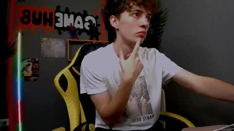 Luke online show from 12-02-25, 10:42