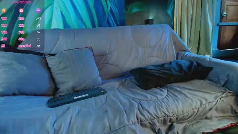 Snapshot of lukecrews chatting on 09-15-25, 07:25 Luke Crews online show from 09-15-25, 07:25