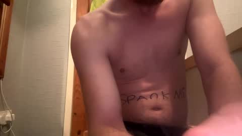 Snapshot of lukeeeeey96 chatting on 12-17-24, 04:01 lukeeeeey96 online show from 12-17-24, 04:01