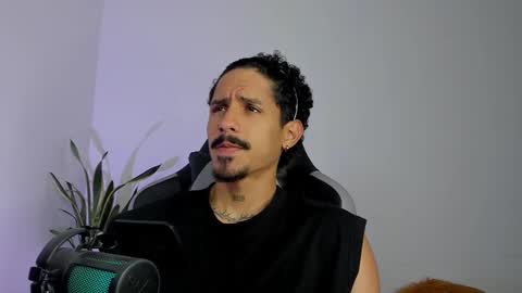 Luke Taylor online show from 03-09-26, 01:48