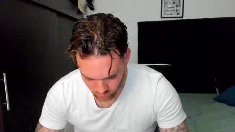 Snapshot of lukeglanton17 chatting on 02-19-25, 11:17 Luke online show from 02-19-25, 11:17