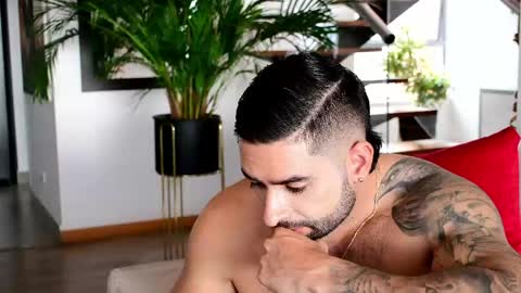 Lukhas f4f online show from 04-20-26, 08:54