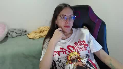 Snapshot of lula_05 chatting on 12-09-24, 05:07 Vicky online show from 12-09-24, 05:07