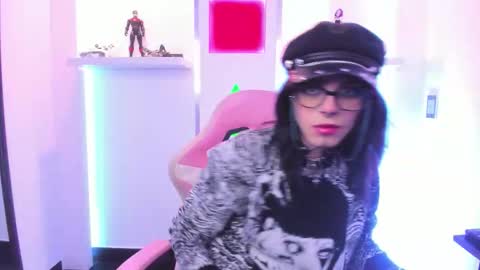 Cookie  online show from 11-11-25, 11:43