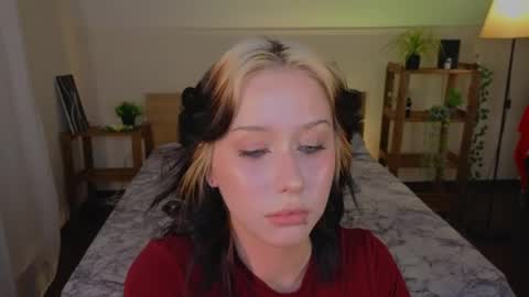 Snapshot of lullypopa chatting on 04-16-26, 08:59 lullypopa online show from 04-16-26, 08:59