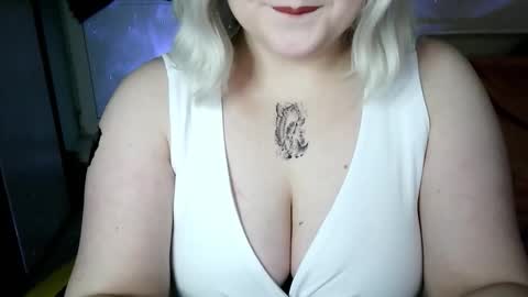 lulovia online show from 02-19-26, 09:22