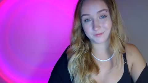 Lulu Baby18 online show from 09-10-25, 07:58