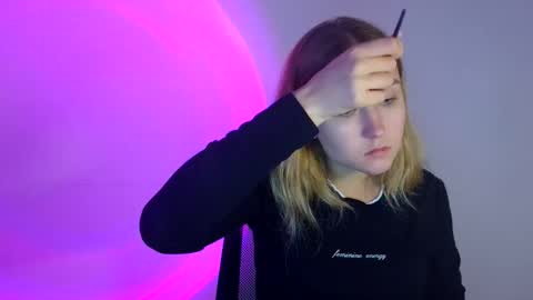 Lulu Baby18 online show from 09-29-25, 10:09