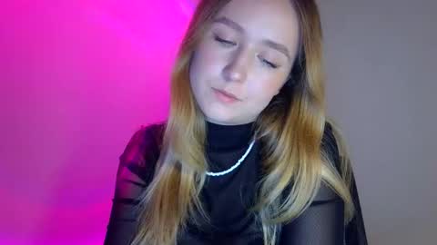 Lulu Baby18 online show from 10-03-25, 09:23