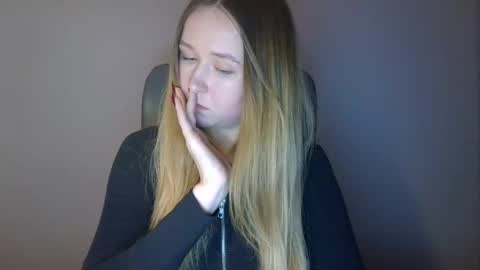 Lulu Baby18 online show from 01-15-26, 08:45