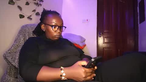 lulu_sparks1 online show from 11-26-25, 03:29