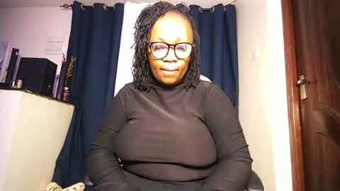 Snapshot of lulu_sparks1 chatting on 06-22-26, 05:48 lulu_sparks1 online show from 06-22-26, 05:48