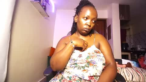 Snapshot of lulu_sparks1 chatting on 07-12-26, 02:46 lulu_sparks1 online show from 07-12-26, 02:46