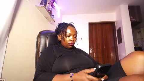 Snapshot of lulu_sparks1 chatting on 07-22-26, 06:16 lulu_sparks1 online show from 07-22-26, 06:16