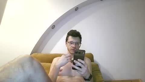 Andrew independent model 2000-0000 CET daily online show from 06-30-26, 02:07