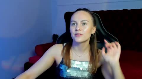 Snapshot of lumerisoren chatting on 05-27-26, 05:04 lumerisoren online show from 05-27-26, 05:04