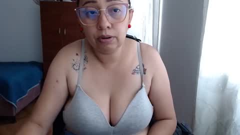 LUMI     online show from 12-18-24, 02:49