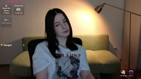 Lumi online show from 05-30-26, 02:47