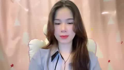 Luna online show from 05-19-26, 03:29