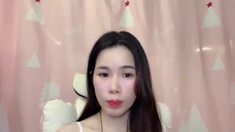 Luna online show from 06-04-26, 04:24