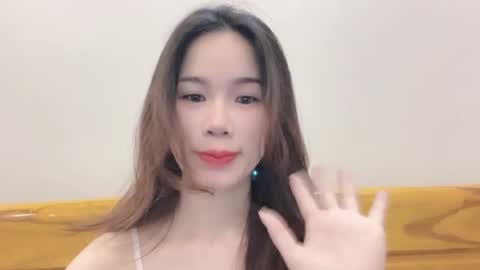 Luna online show from 06-29-26, 02:18