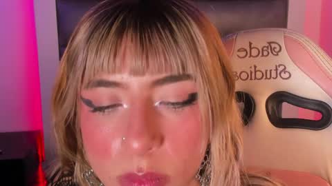 luna online show from 04-15-26, 02:18