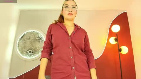 luna__velvet online show from 05-12-26, 12:46