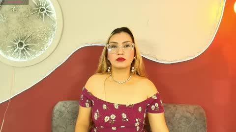 luna__velvet online show from 05-26-26, 12:34