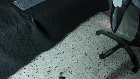 luna_bella_23 online show from 05-02-26, 03:55