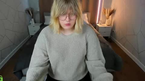 luna online show from 04-01-26, 01:06